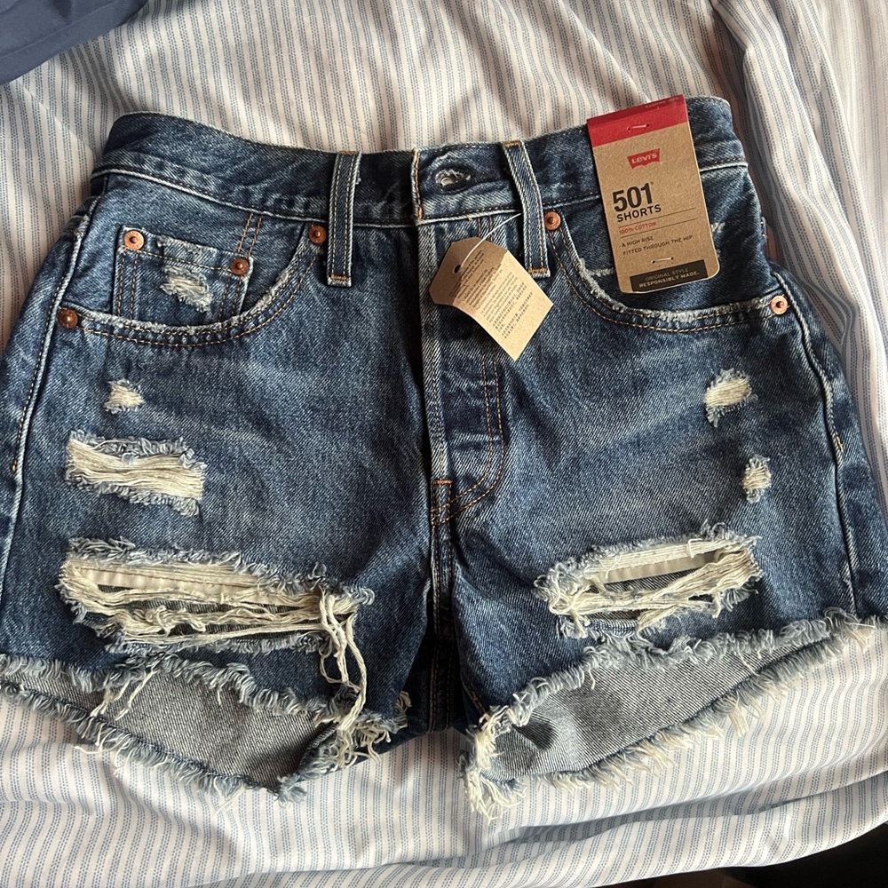 Brand New Levi Shorts